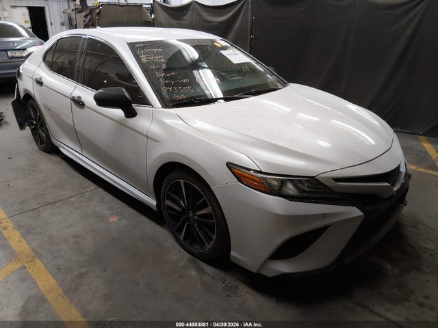Salvage Toyota Camry Image