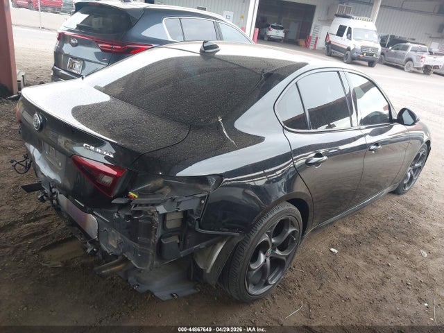 Alfa Romeo Giulia Ti Sport Rwd