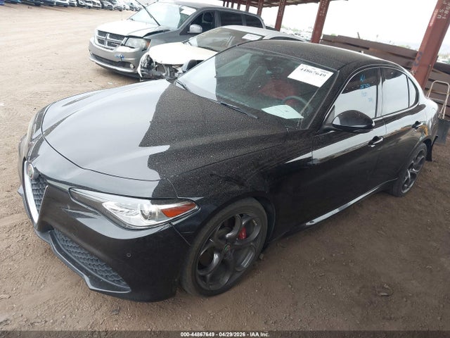 Alfa Romeo Giulia Ti Sport Rwd