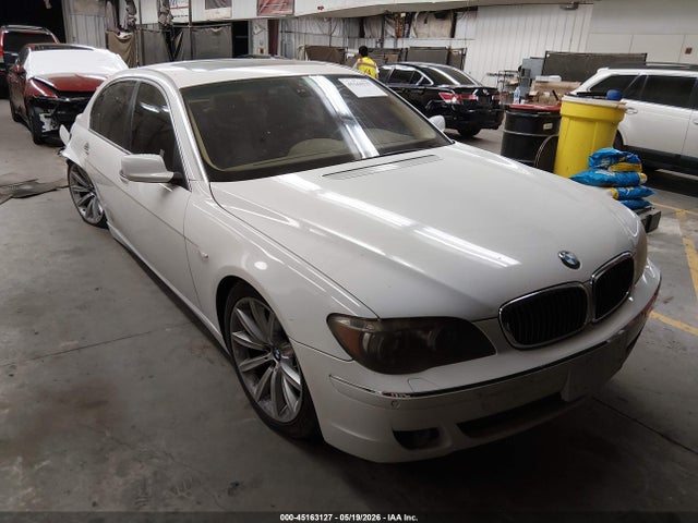Salvage BMW 7 Series Image