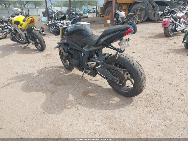 Triumph Street Triple