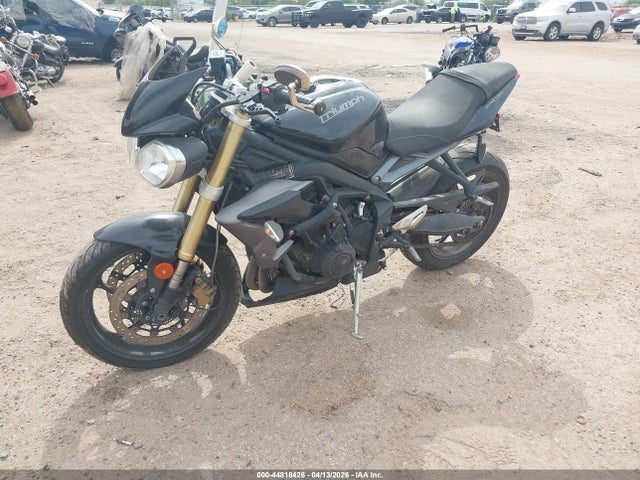 Triumph Street Triple