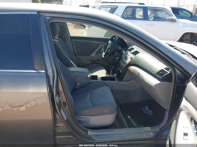 Toyota Camry Se V6
