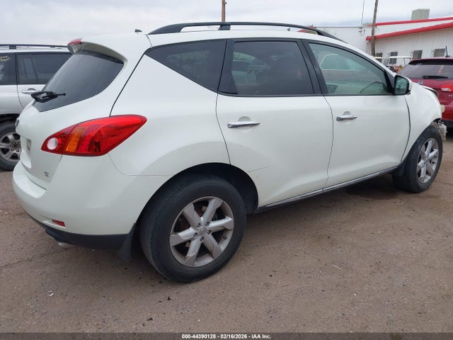 Nissan Murano S