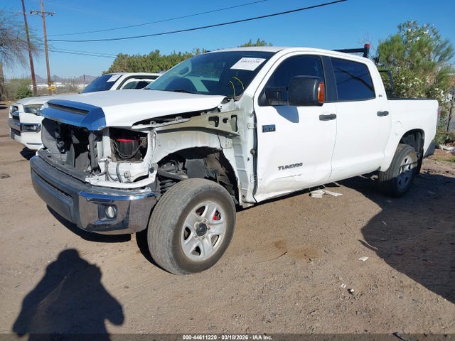 Toyota Tundra Sr5 5.7l V8