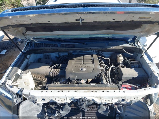 Toyota Tundra Sr5 5.7l V8