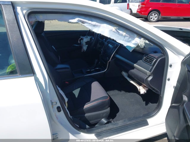 Toyota Camry Se