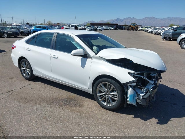 Salvage Toyota Camry Image