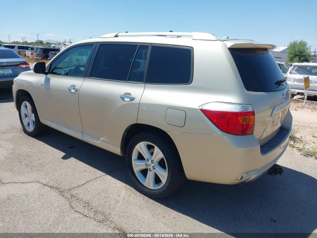 Toyota Highlander Limited V6