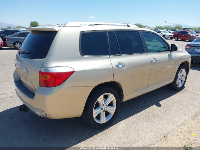 Toyota Highlander Limited V6