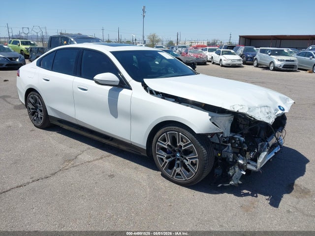 Salvage BMW I5 Image