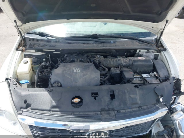 Kia Sedona Lx