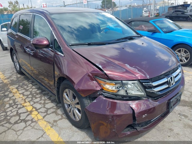 Salvage Honda Odyssey Image