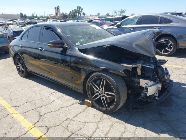 Salvage Mercedes-Benz E-Class Image