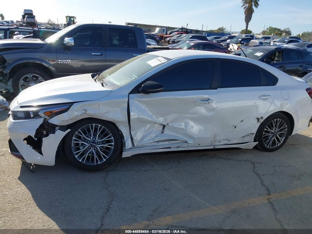 Kia Forte Gt-line