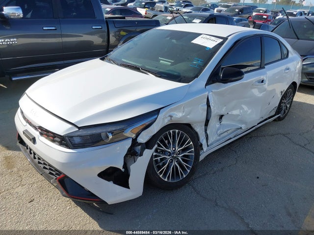Kia Forte Gt-line