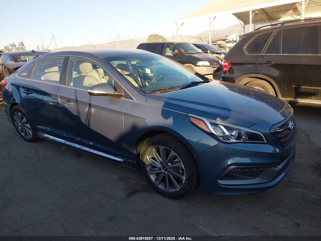 Salvage Hyundai SONATA Image