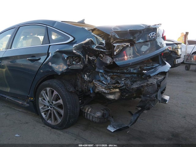 Hyundai SONATA Sport