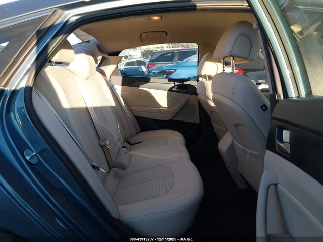 Hyundai SONATA Sport