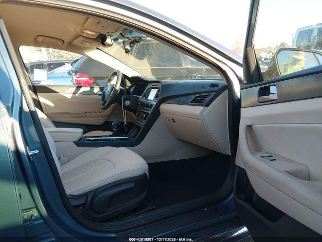 Hyundai SONATA Sport