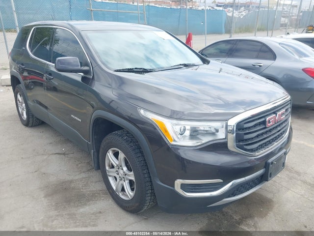 Salvage GMC Acadia Image