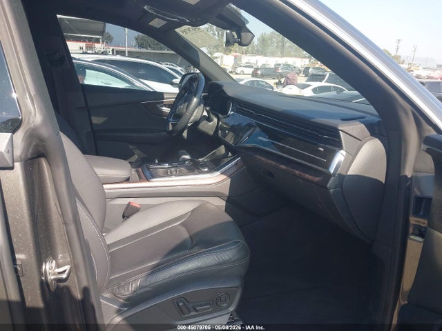 Audi Q8 55 Premium