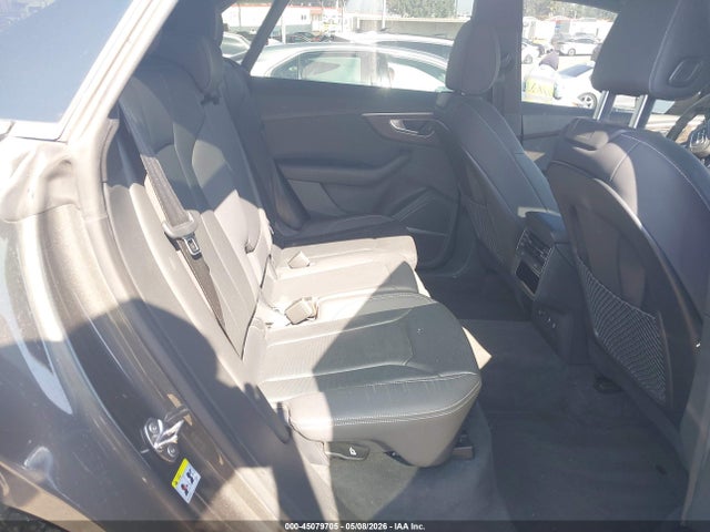 Audi Q8 55 Premium