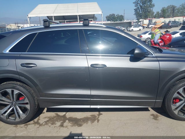 Audi Q8 55 Premium