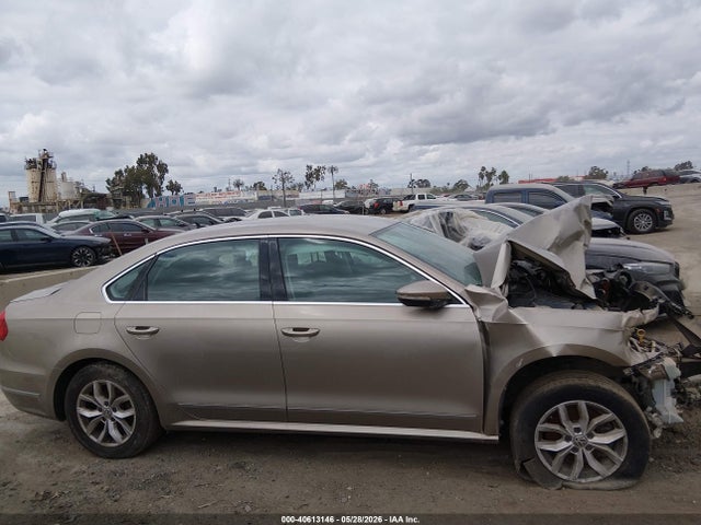 Volkswagen Passat 1.8t S
