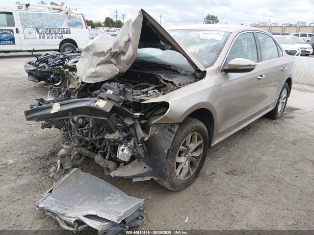 Volkswagen Passat 1.8t S
