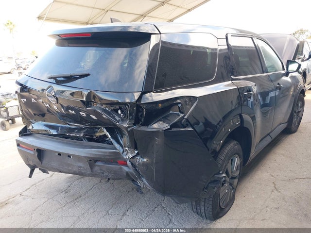 Nissan Pathfinder S Fwd