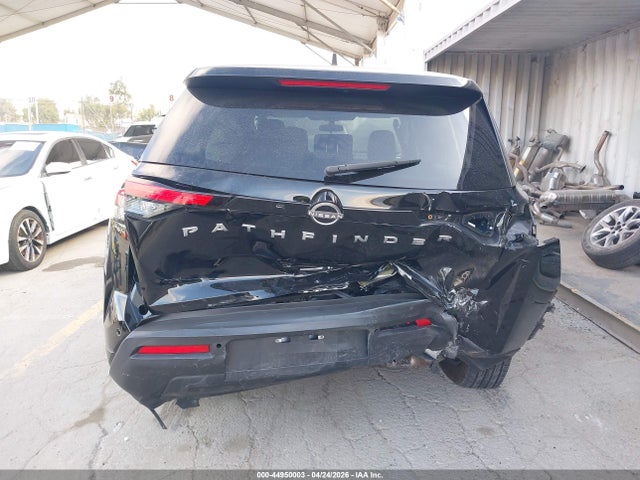 Nissan Pathfinder S Fwd