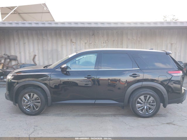 Nissan Pathfinder S Fwd