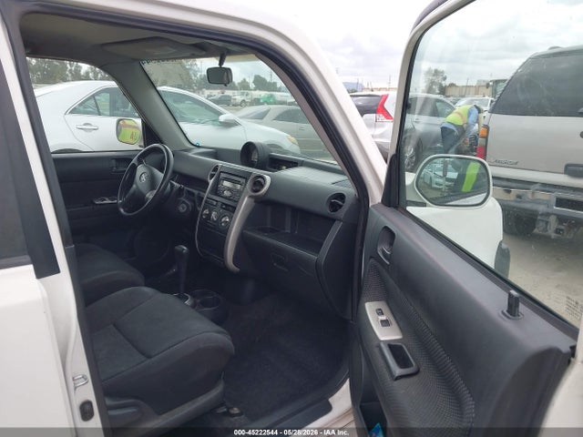 Scion xB