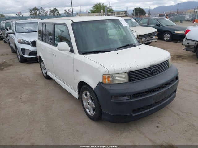 Salvage Scion xB Image