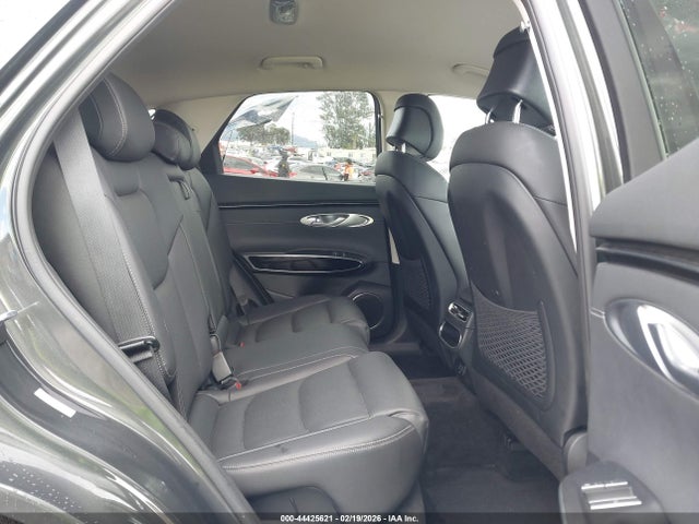 Genesis GV70 2.5t Awd