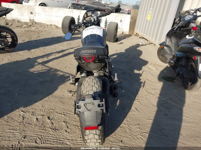 Ducati Scrambler Desert Sled
