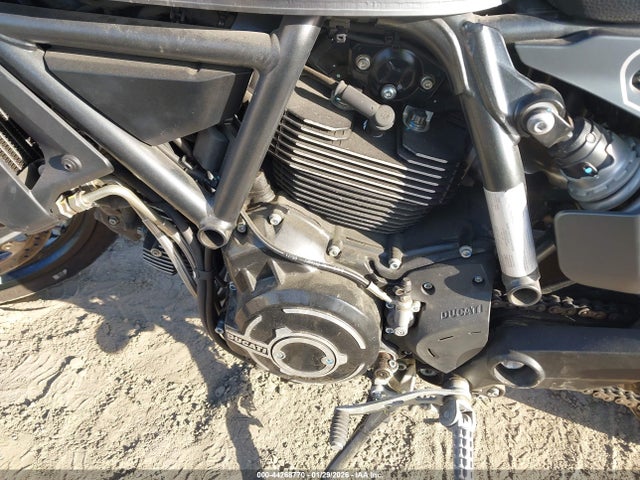 Ducati Scrambler Desert Sled