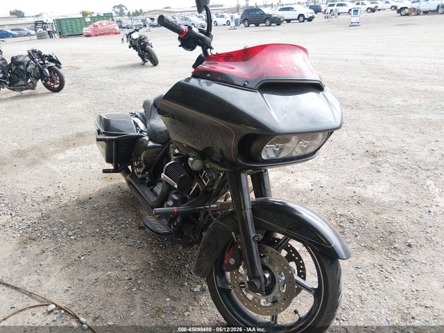 Salvage Harley-Davidson Fltrxs Image