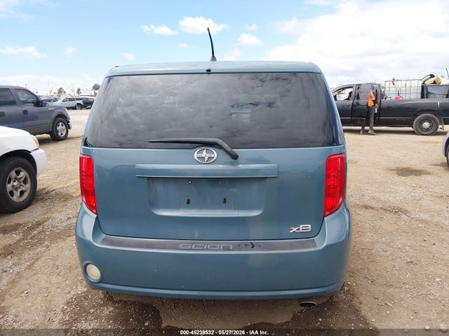 Scion xB