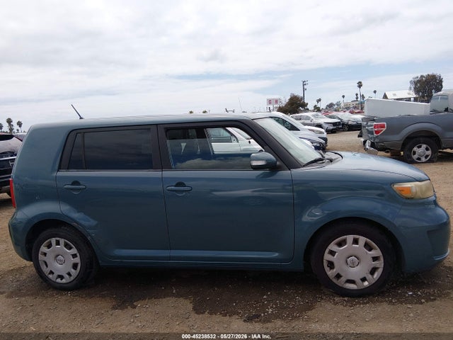 Scion xB