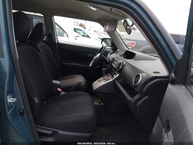 Scion xB