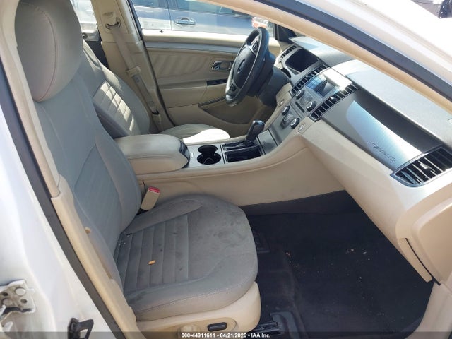 Ford Taurus Se