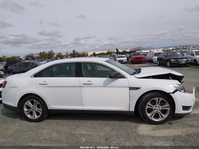 Ford Taurus Se