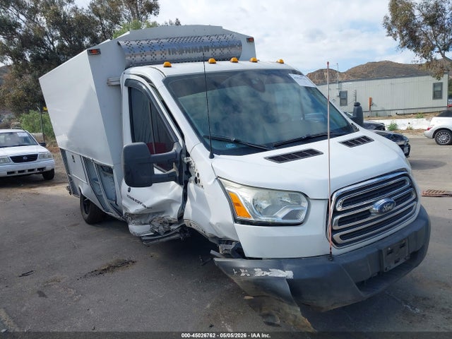 Salvage Ford Transit Image