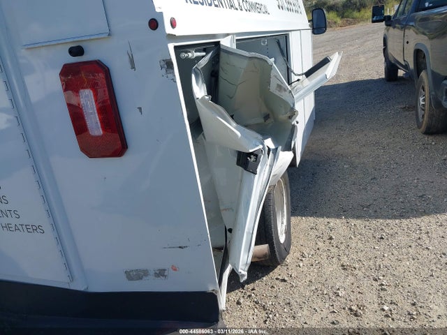 Ford E-350