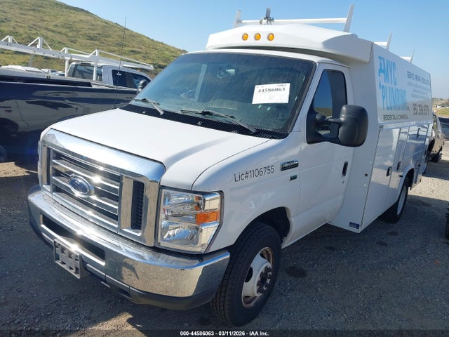 Ford E-350