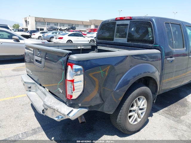 Nissan Frontier Sv