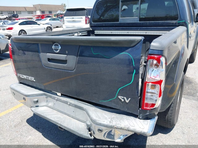 Nissan Frontier Sv