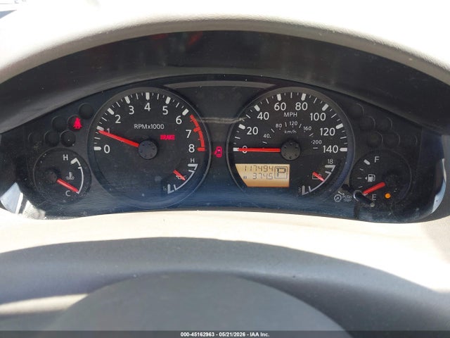 Nissan Frontier Sv